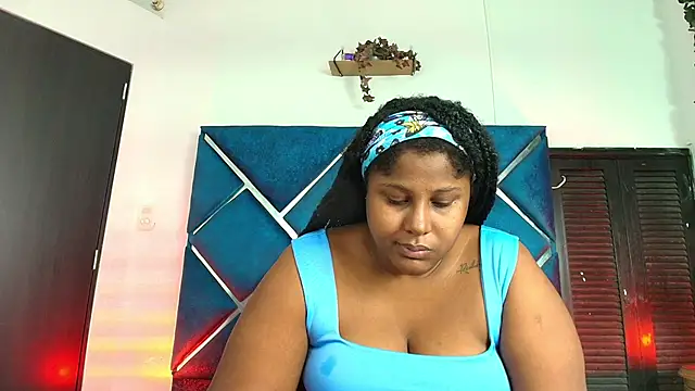 AlexaRousse4u online show from April 19, 2:22 am