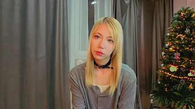 Snapshot of UWU_flower chatting on February 16, 1:29 pm UWU flower online show from February 16, 1:29 pm