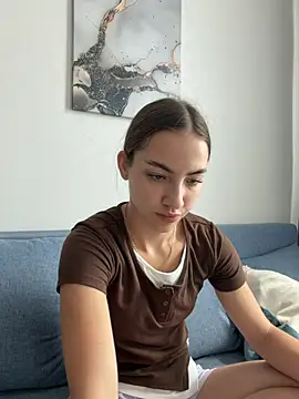 Snapshot of _Patricia_P chatting on August 3, 9:04 am Patricia P online show from August 3, 9:04 am