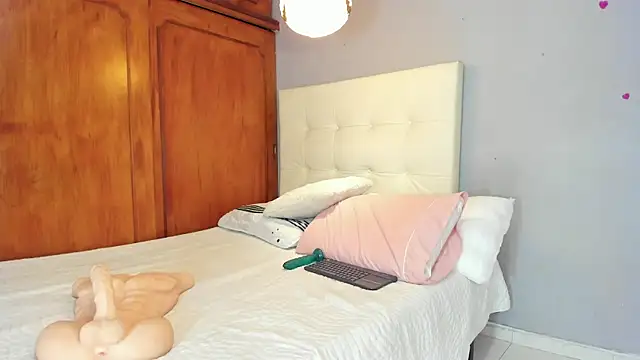 Britanny W online show from March 15, 3:18 pm