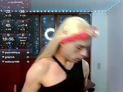 DanniHotBoy02 online show from March 3, 8:31 am