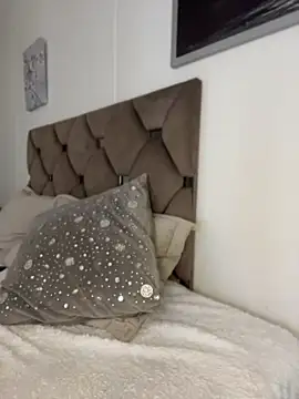 GabrielaS  online show from April 16, 9:39 pm