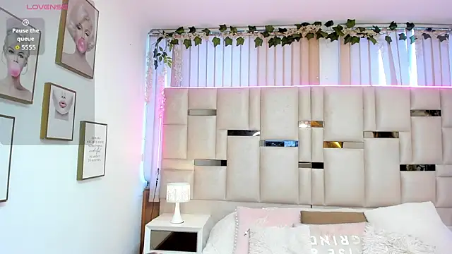 Maya-jhons online show from February 10, 11:36 am