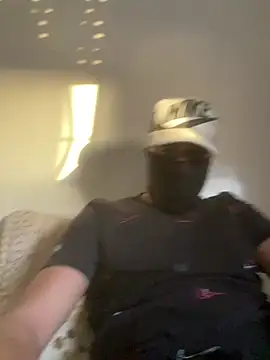 casaouisexy online show from April 17, 6:44 pm