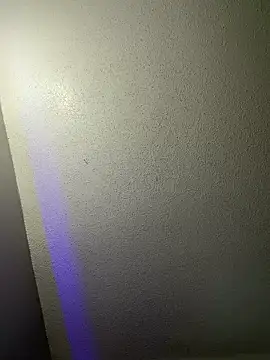 Snapshot of queenisis32 chatting on February 9, 11:09 pm queenisis32 online show from February 9, 11:09 pm