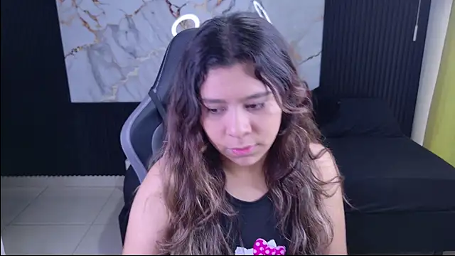 Sophie19   online show from March 29, 11:54 am