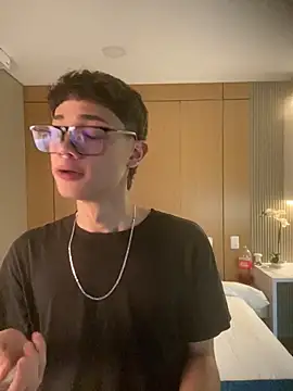 Snapshot of Santi_Princex chatting on May 25, 5:46 am Santi Princex online show from May 25, 5:46 am