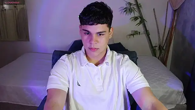 eithan jonnes online show from February 19, 11:12 pm