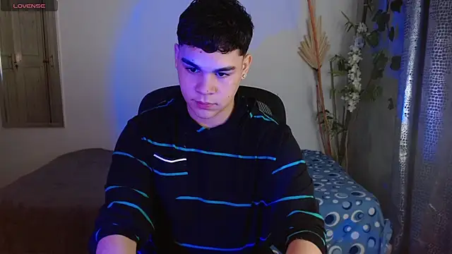 eithan jonnes online show from March 20, 1:38 pm