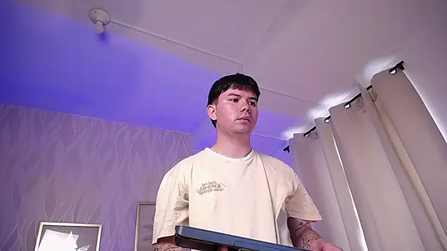 KaiStein online show from February 19, 6:15 pm