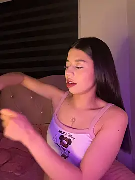 Snapshot of Deva_00 chatting on March 2, 3:52 am Deva 00 online show from March 2, 3:52 am