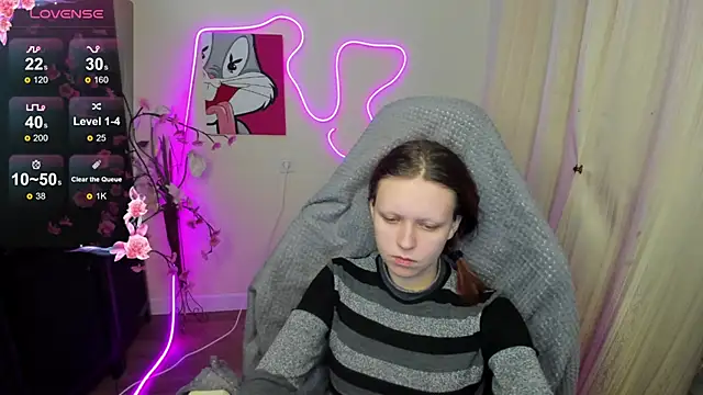 Snapshot of NikolFlostt chatting on February 17, 1:13 am NikolFlostt online show from February 17, 1:13 am