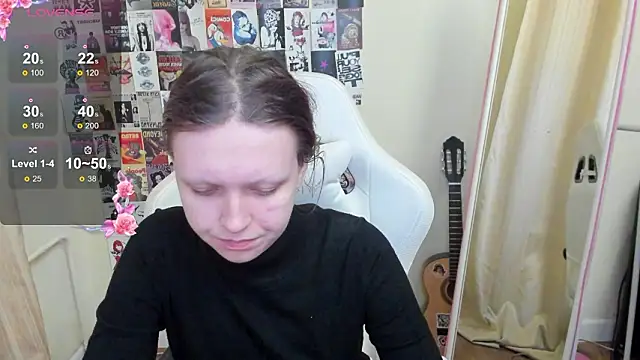 Snapshot of NikolFlostt chatting on February 20, 1:02 am NikolFlostt online show from February 20, 1:02 am