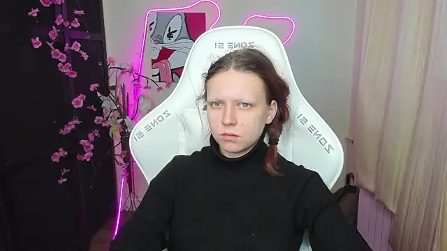 Snapshot of NikolFlostt chatting on March 1, 1:18 am NikolFlostt online show from March 1, 1:18 am