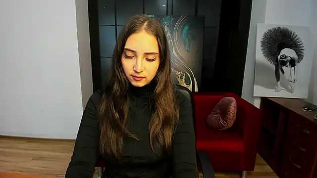 Effy Royse online show from April 4, 11:51 am