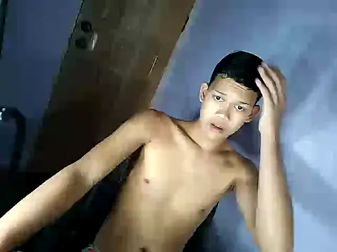 UrAsian Turjak online show from March 27, 7:03 am