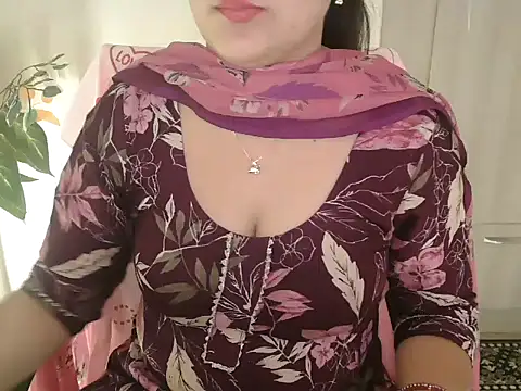  chitranshi online show from April 4, 6:00 am