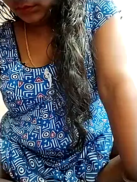 Snapshot of ankita077 chatting on February 28, 4:19 pm ankita077 online show from February 28, 4:19 pm