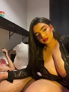 Snapshot of Mayaslow chatting on June 2, 9:28 pm Mayaslow online show from June 2, 9:28 pm