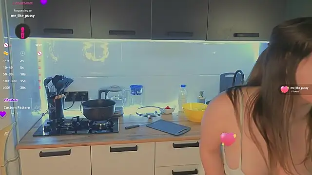 omg  leila online show from February 13, 5:42 pm