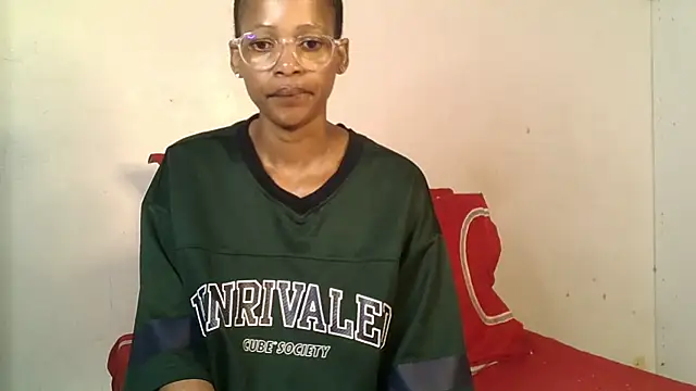 Snapshot of Mabelle_Eveline chatting on July 25, 12:25 pm Mabelle Eveline online show from July 25, 12:25 pm