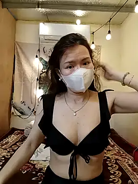 Snapshot of Trang26 chatting on February 23, 4:21 am Trang26 online show from February 23, 4:21 am