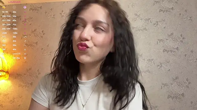 ShawnaBree online show from February 27, 8:09 pm