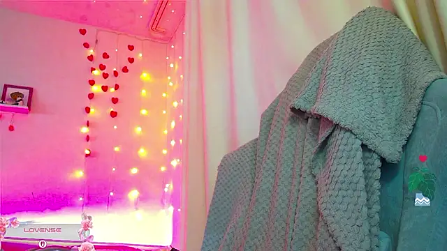 RosieNana online show from March 12, 7:42 pm