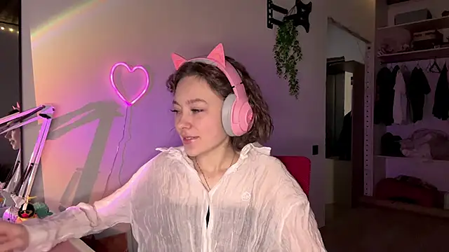 SlunkRear online show from February 17, 10:05 pm