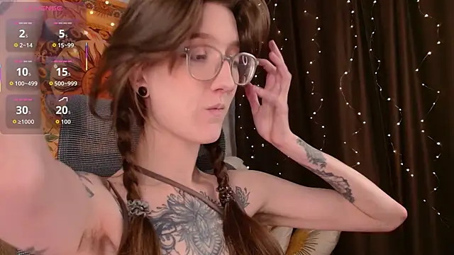 lolami  online show from March 26, 7:36 am