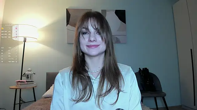 Snapshot of SoniKDesire chatting on February 25, 7:23 pm SoniKDesire online show from February 25, 7:23 pm