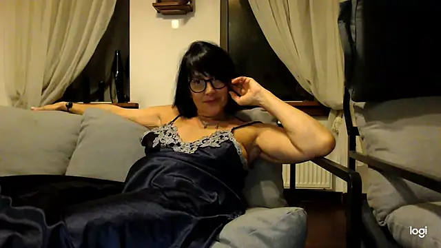 Snapshot of Vlastelina chatting on July 18, 7:06 pm Vlastelina online show from July 18, 7:06 pm