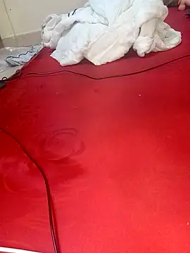 Snapshot of lovenesslian chatting on February 27, 9:37 pm lovenesslian online show from February 27, 9:37 pm