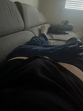 Snapshot of J3r3m66 chatting on February 26, 1:32 pm J3r3m66 online show from February 26, 1:32 pm