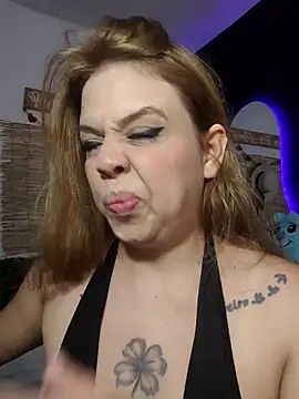 laila d online show from April 17, 7:39 pm