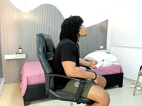 Rose blonde   online show from May 9, 2:39 am