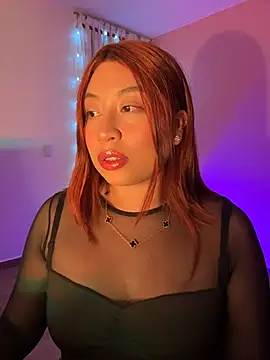 Snapshot of Hanna_mis18 chatting on February 21, 2:01 am Hanna mis18 online show from February 21, 2:01 am