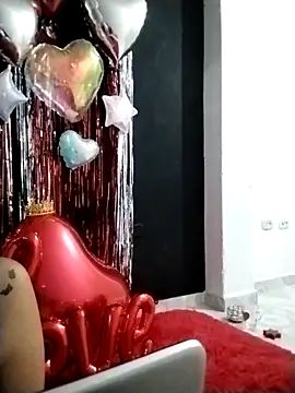 haffsa   online show from February 14, 2:41 am