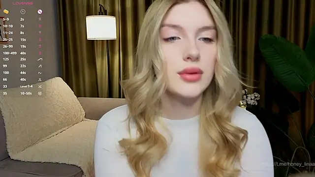 honey kors online show from April 7, 11:48 pm