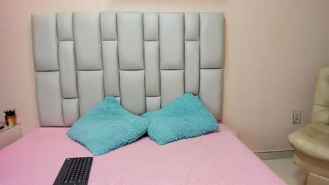 sugar doll1 online show from February 20, 10:54 pm