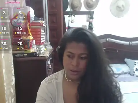 Snapshot of Caprichosa-39 chatting on February 14, 2:25 pm Caprichosa-39 online show from February 14, 2:25 pm