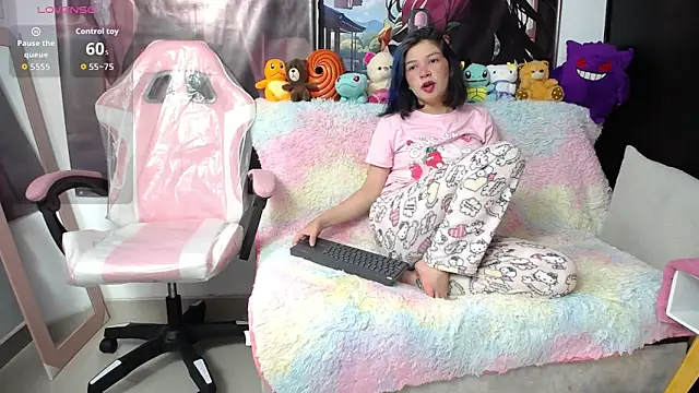 Snapshot of Mizuki_genshin chatting on May 23, 12:42 pm Mizuki genshin online show from May 23, 12:42 pm