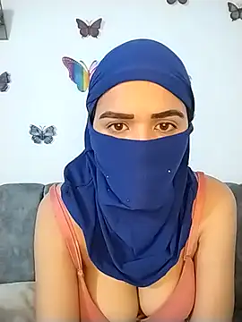 Snapshot of sarah_Dau chatting on February 19, 5:14 am sarah Dau online show from February 19, 5:14 am