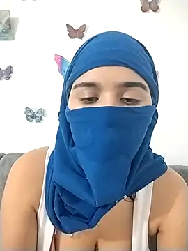 Snapshot of sarah_Dau chatting on February 21, 4:57 am sarah Dau online show from February 21, 4:57 am