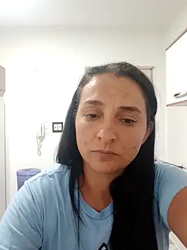 Snapshot of luamel2126 chatting on February 28, 3:35 pm luamel2126 online show from February 28, 3:35 pm