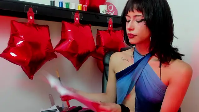 Snapshot of emma_cg chatting on February 23, 7:55 pm emma cg online show from February 23, 7:55 pm