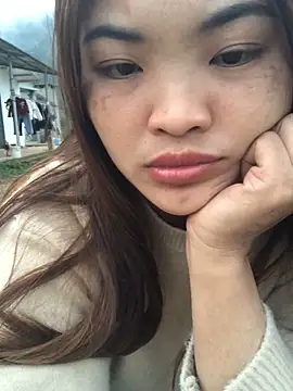 Snapshot of newbaby1 chatting on February 19, 10:55 am newbaby1 online show from February 19, 10:55 am