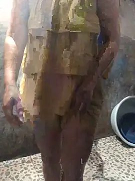 Snapshot of newbaby1 chatting on March 1, 1:07 am newbaby1 online show from March 1, 1:07 am