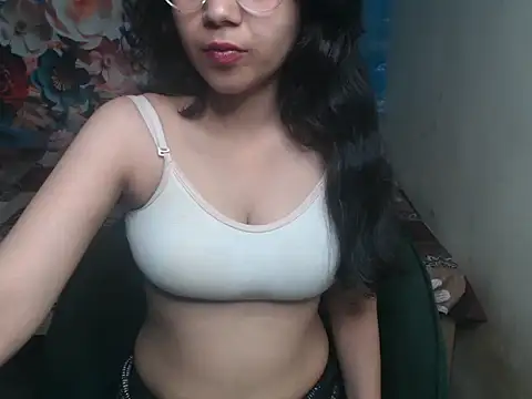 Snapshot of its-sarika01 chatting on May 29, 5:49 am its-sarika01 online show from May 29, 5:49 am