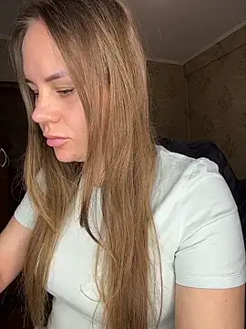 Snapshot of Ariya_888 chatting on March 2, 9:38 am Ariya 888 online show from March 2, 9:38 am